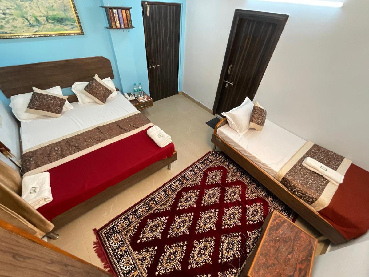 Vrindavan Comfort Inn ハイデラバード エクステリア 写真